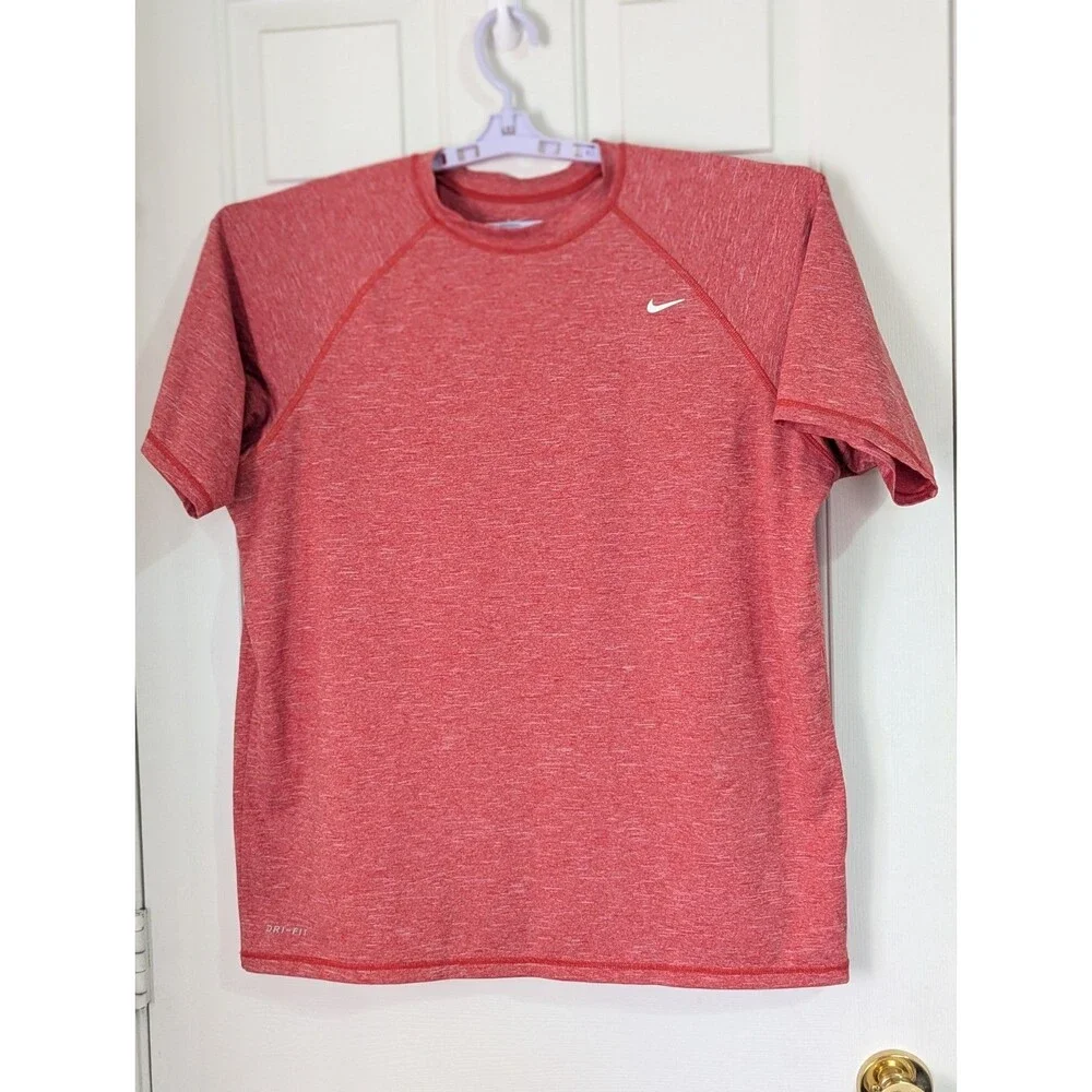 NIKE Hydroguard Dri Fit S/S Swim Shirt Mens XL Red UPF40 Stretch Athletic Logo